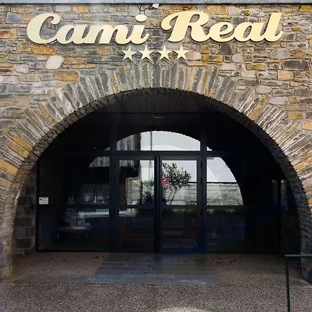 Au Centre Avec Piscine, Sauna Et Acces Internet - Fr-1-296-421