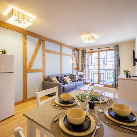 Appartement Au Centre Avec Piscine, Sauna Et Acces Internet - Fr-1-296-421 Saint-Lary-Soulan