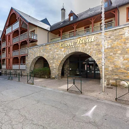 Appartement Au Centre Avec Piscine, Sauna Et Acces Internet - Fr-1-296-421 *